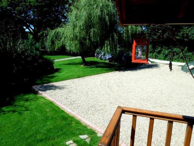 La Cle Des Roulottes Hotel Pluvigner Екстериор снимка